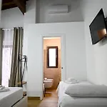 게스트하우스 Borgo Carida - Family Holidays
