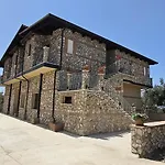 Borgo Carida - Family Holidays