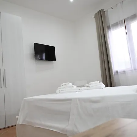 Borgo Caridà - Family Holidays Affittacamere 4*
