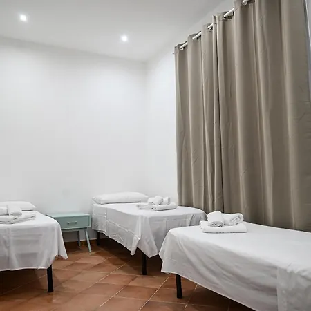 Borgo Caridà - Family Holidays Affittacamere 4*