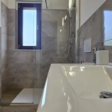 Borgo Caridà - Family Holidays Affittacamere